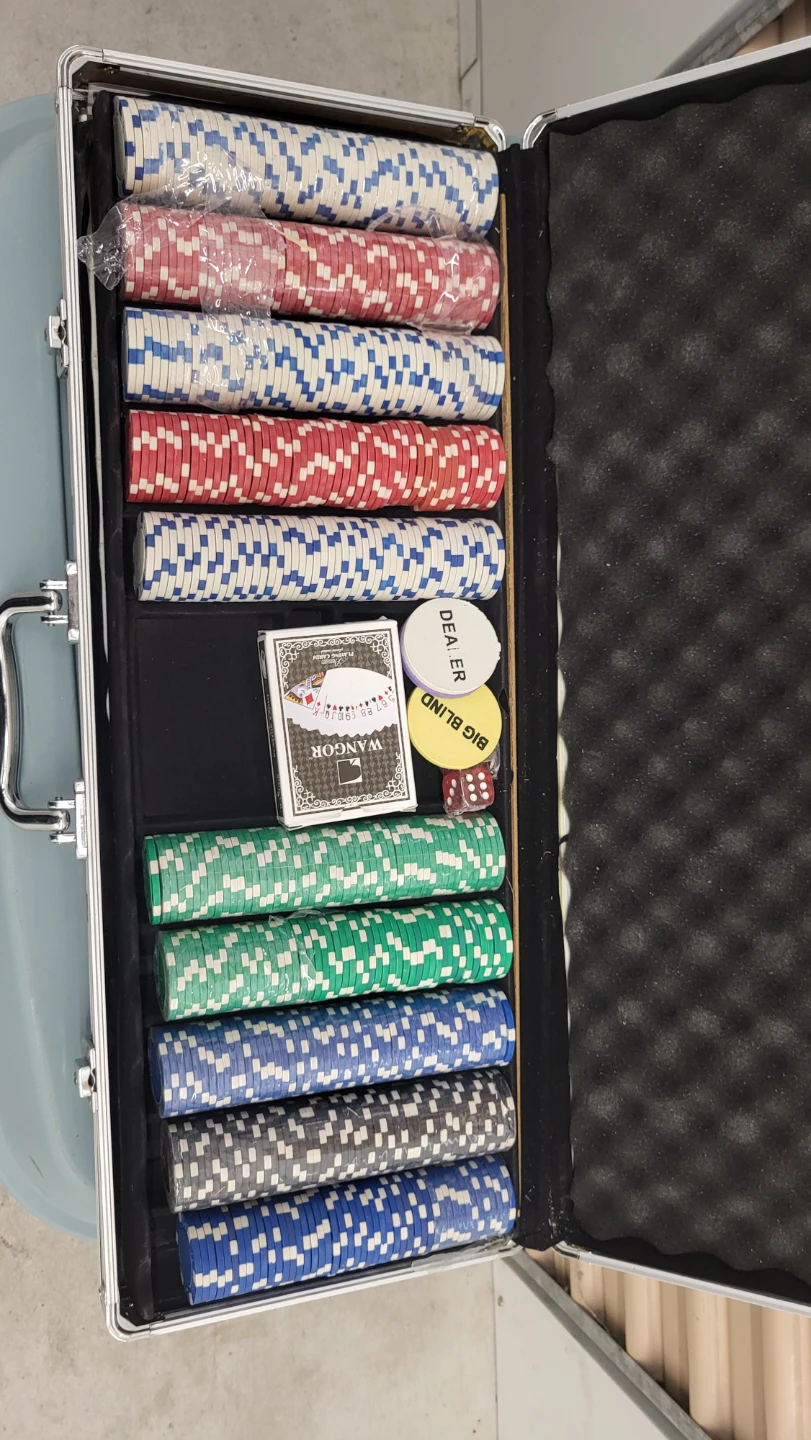 Poker Chip Set with Case - photo 2