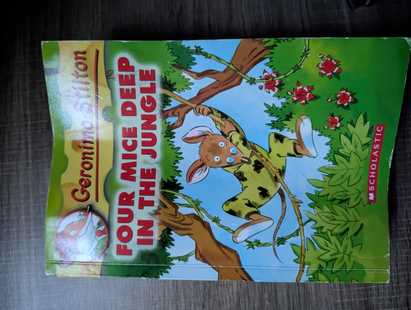 Four Geronimo and Thea Stilton Comic Books - photo 4