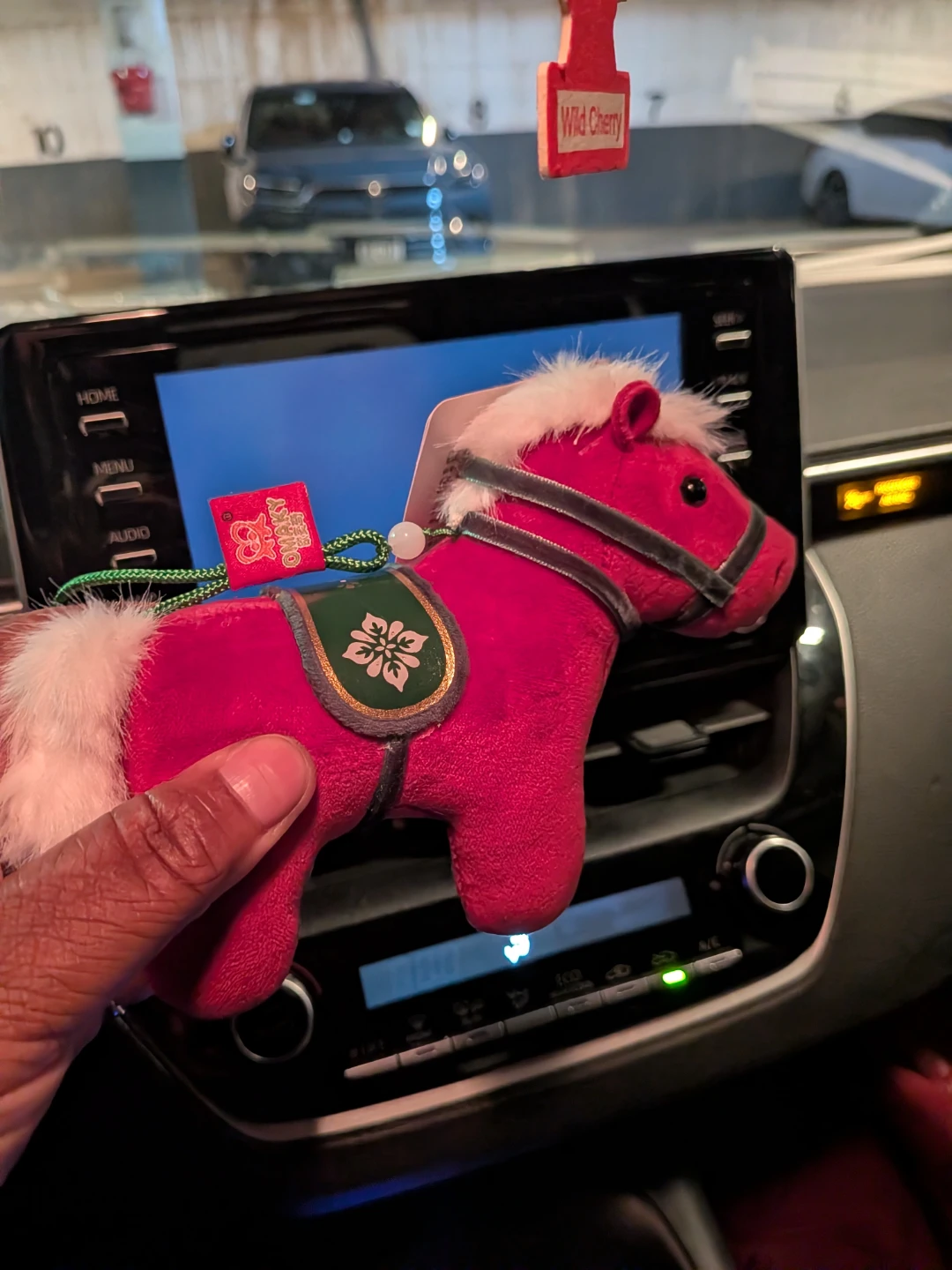 OMAKY Plush Horse Ornament