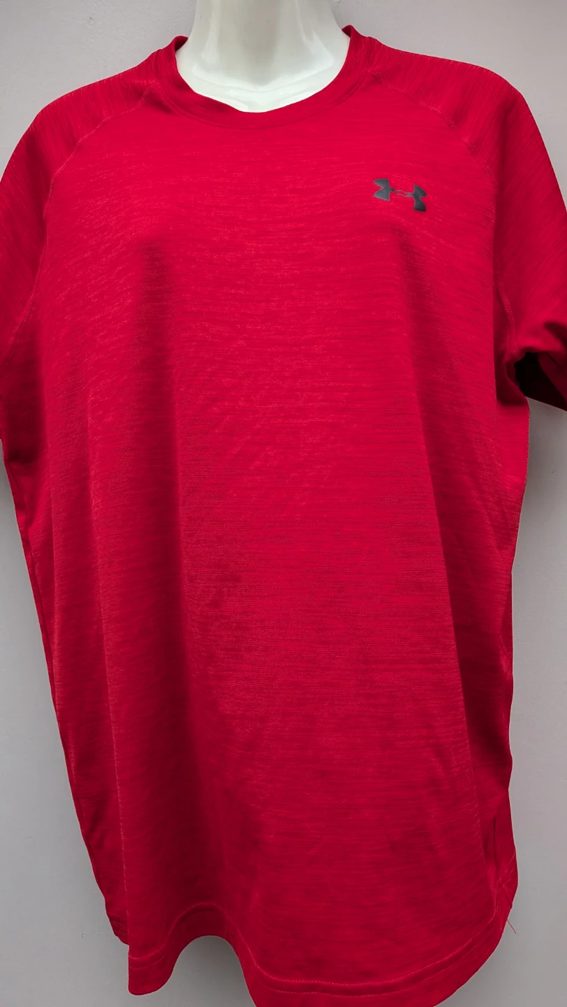 Men's Under Armour Red T-Shirt sz MEDIUM - photo 2