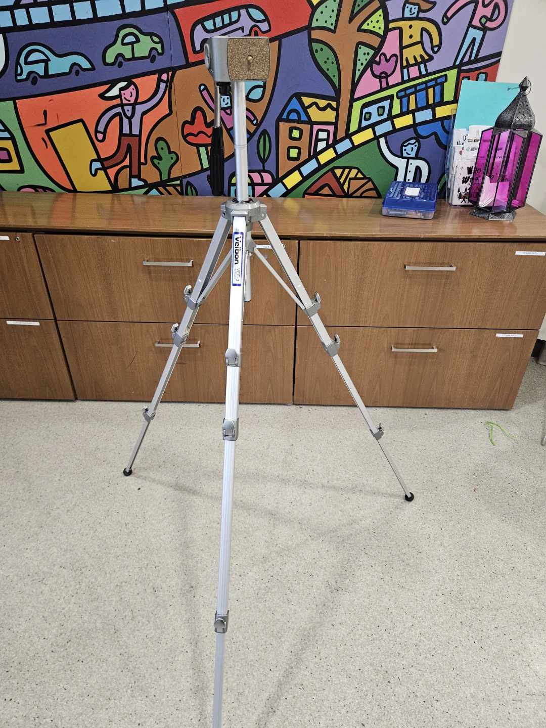 Velbon VEF-3 Tripod - photo 4