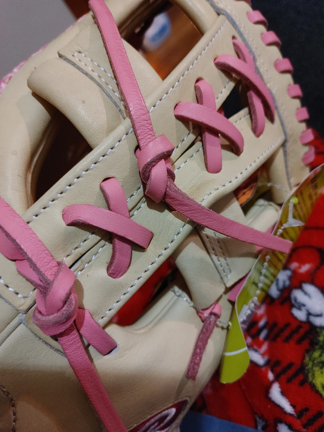 Heart of the Hide Softball Glove 12" - photo 4