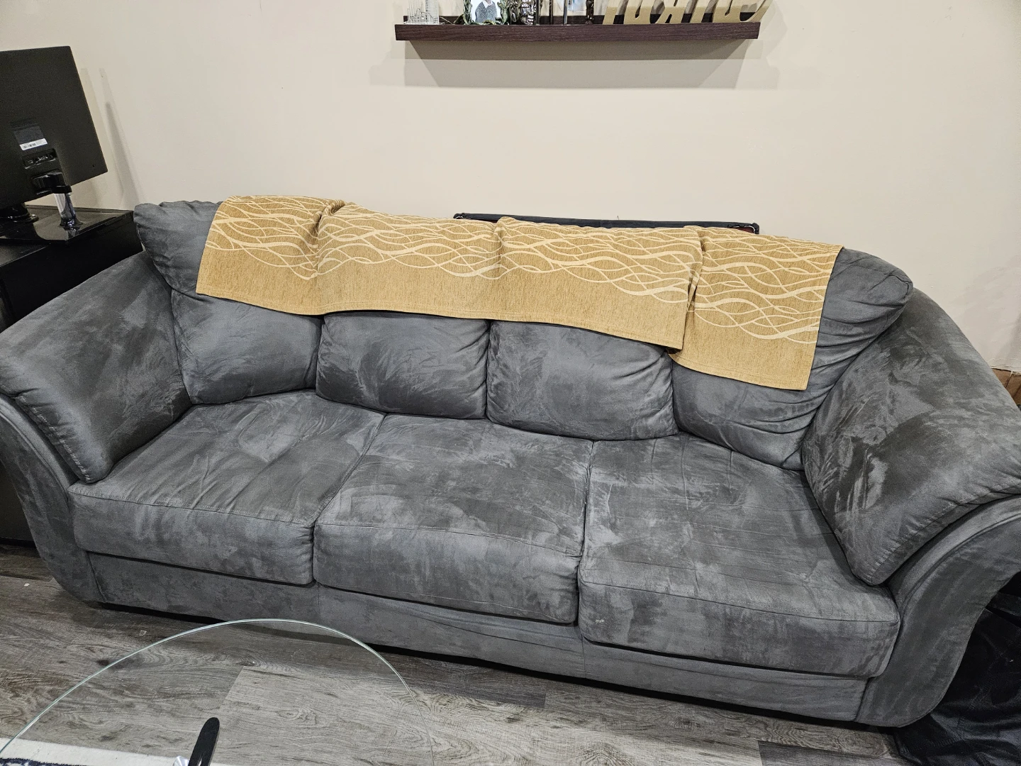 Grey 3-Seater Sofa with Patterned Throw