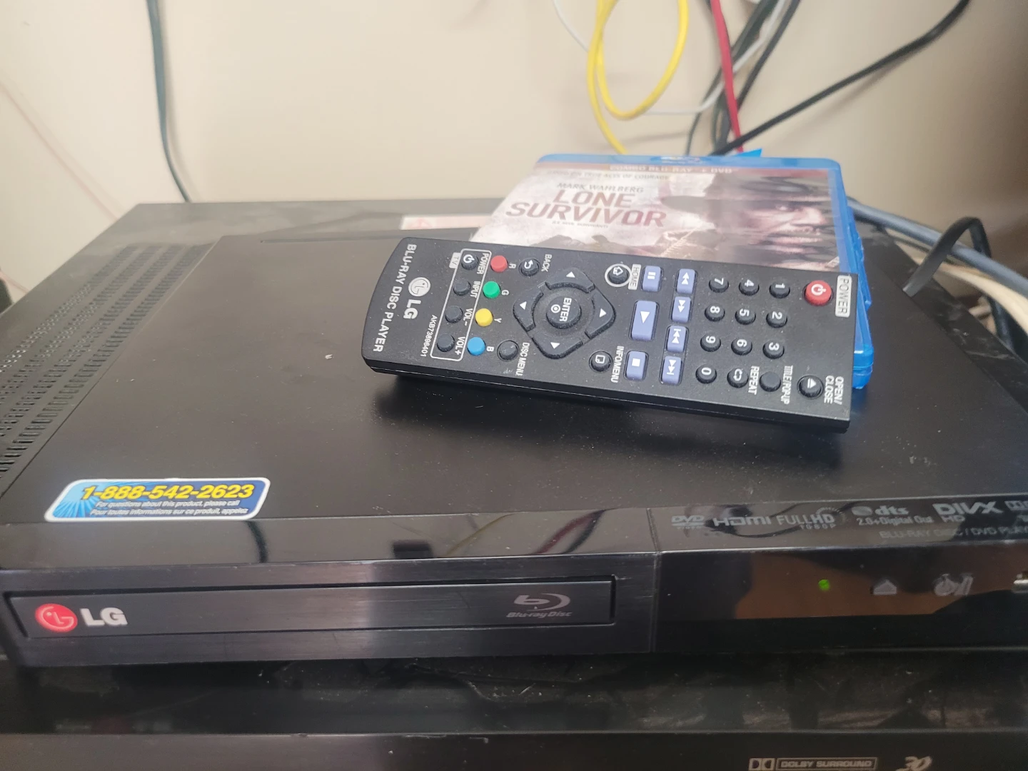 LG Blu-Ray Disc Player BP340 with Remote