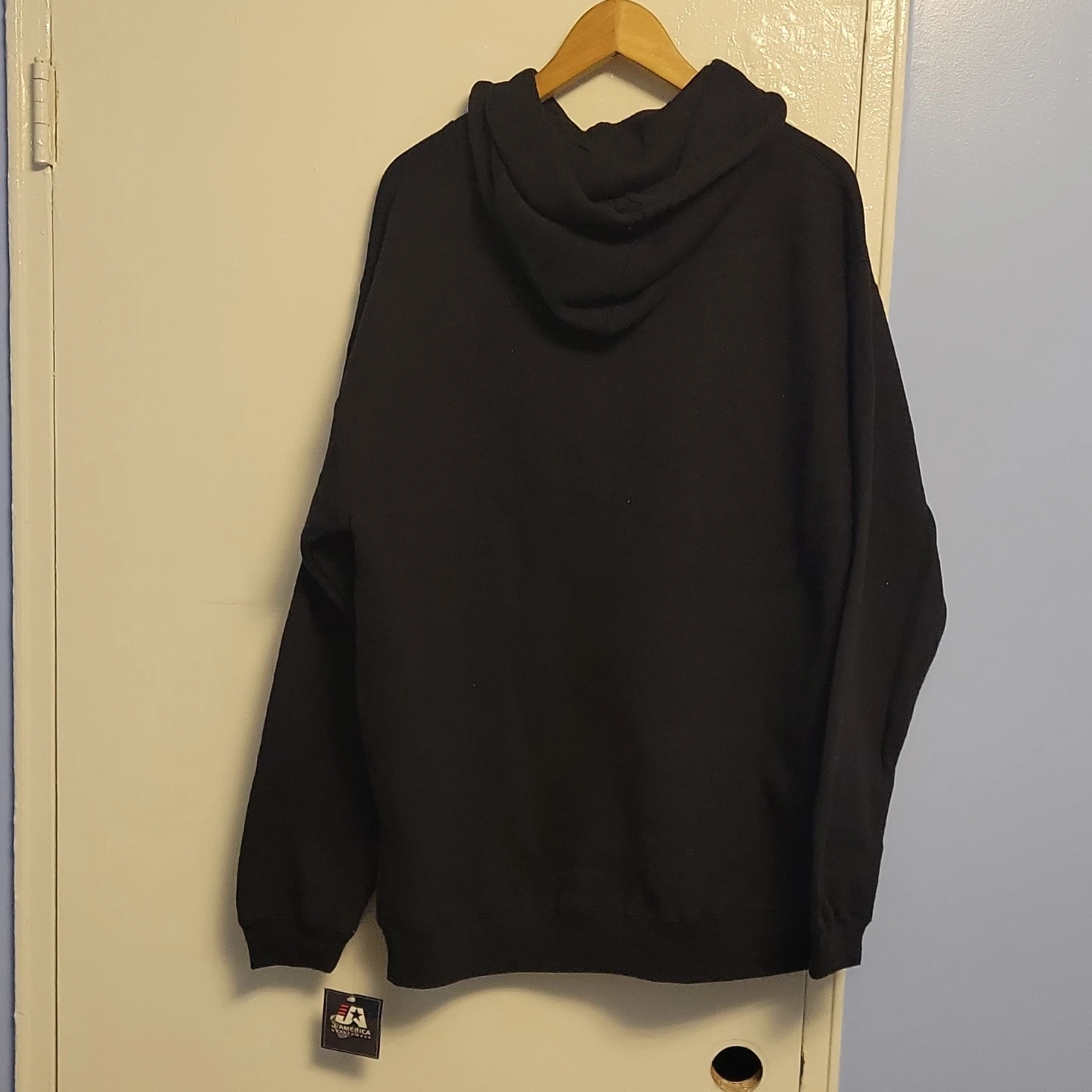 J. America Black Hoodie XL - photo 5