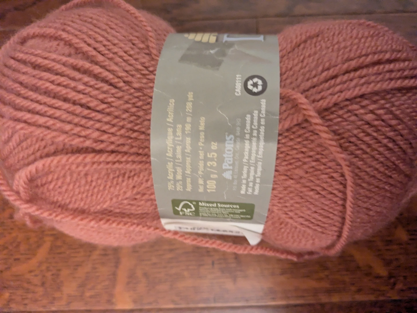 Yarn bundle, mostly Acrylic - photo 5