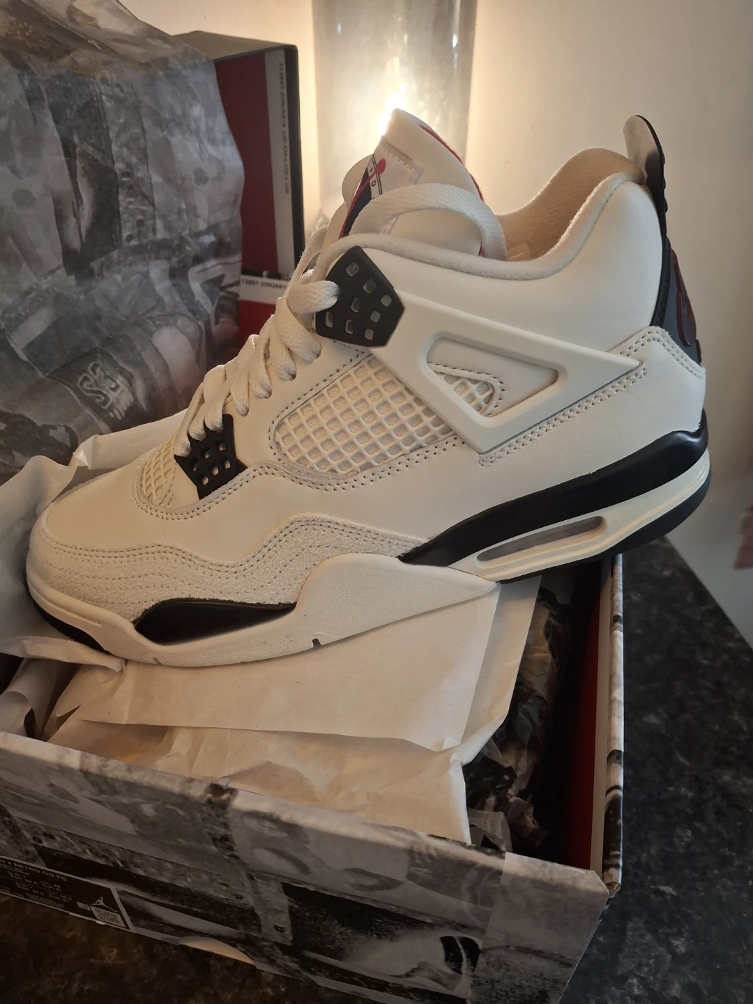 Air Jordan 4 Retro OG FC Sail/Black-University Red - photo 2
