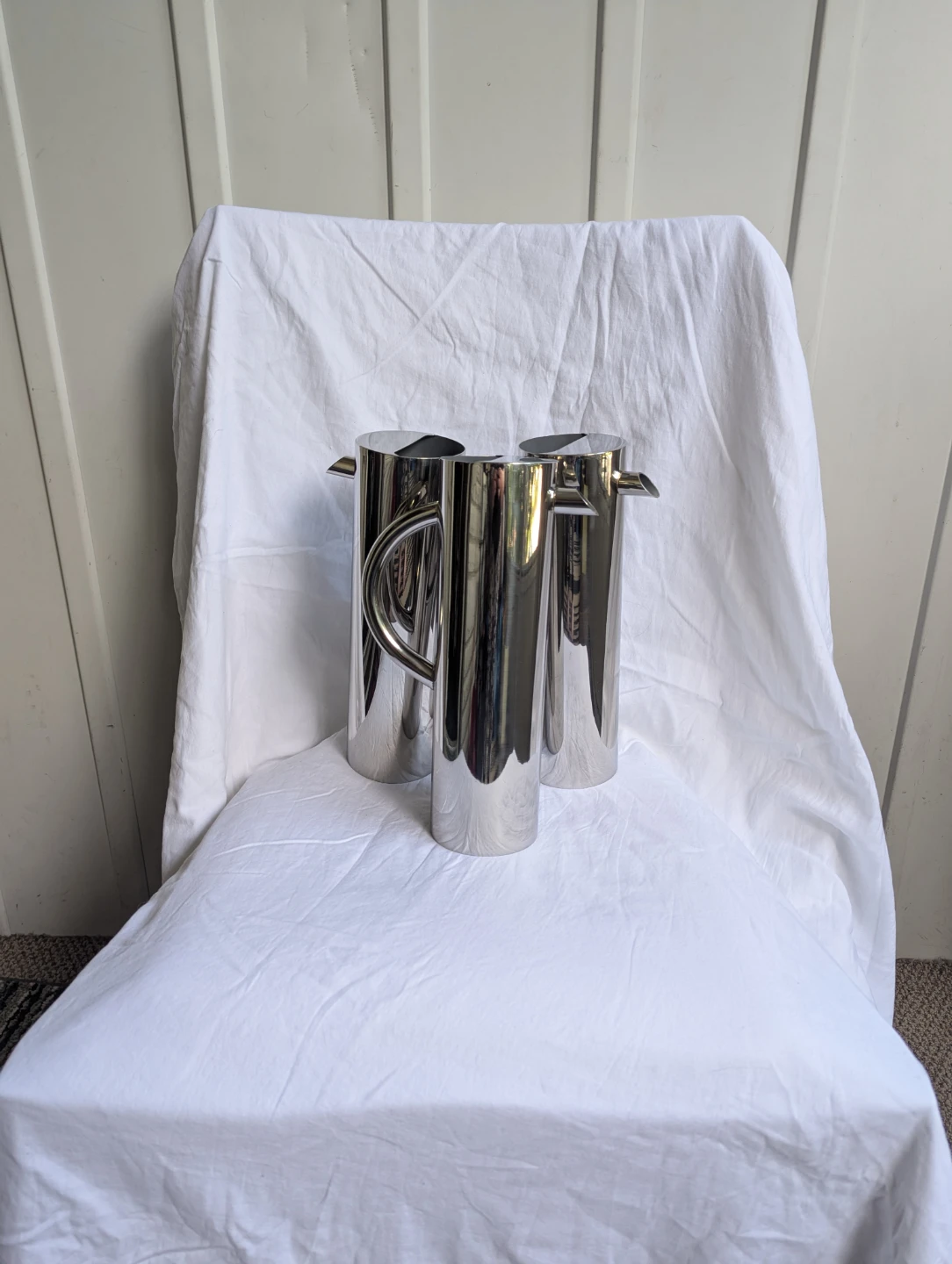 Crate & Barrel tall cylinder water pitcher - photo 2