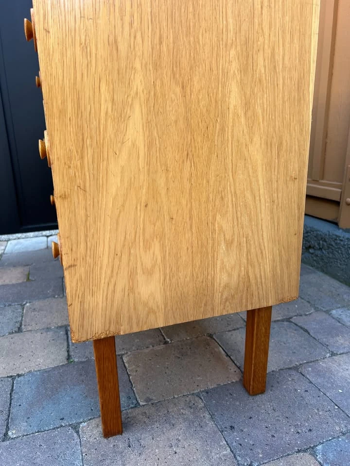 Vintage Mid Century Oak Chest of Drawers - photo 5