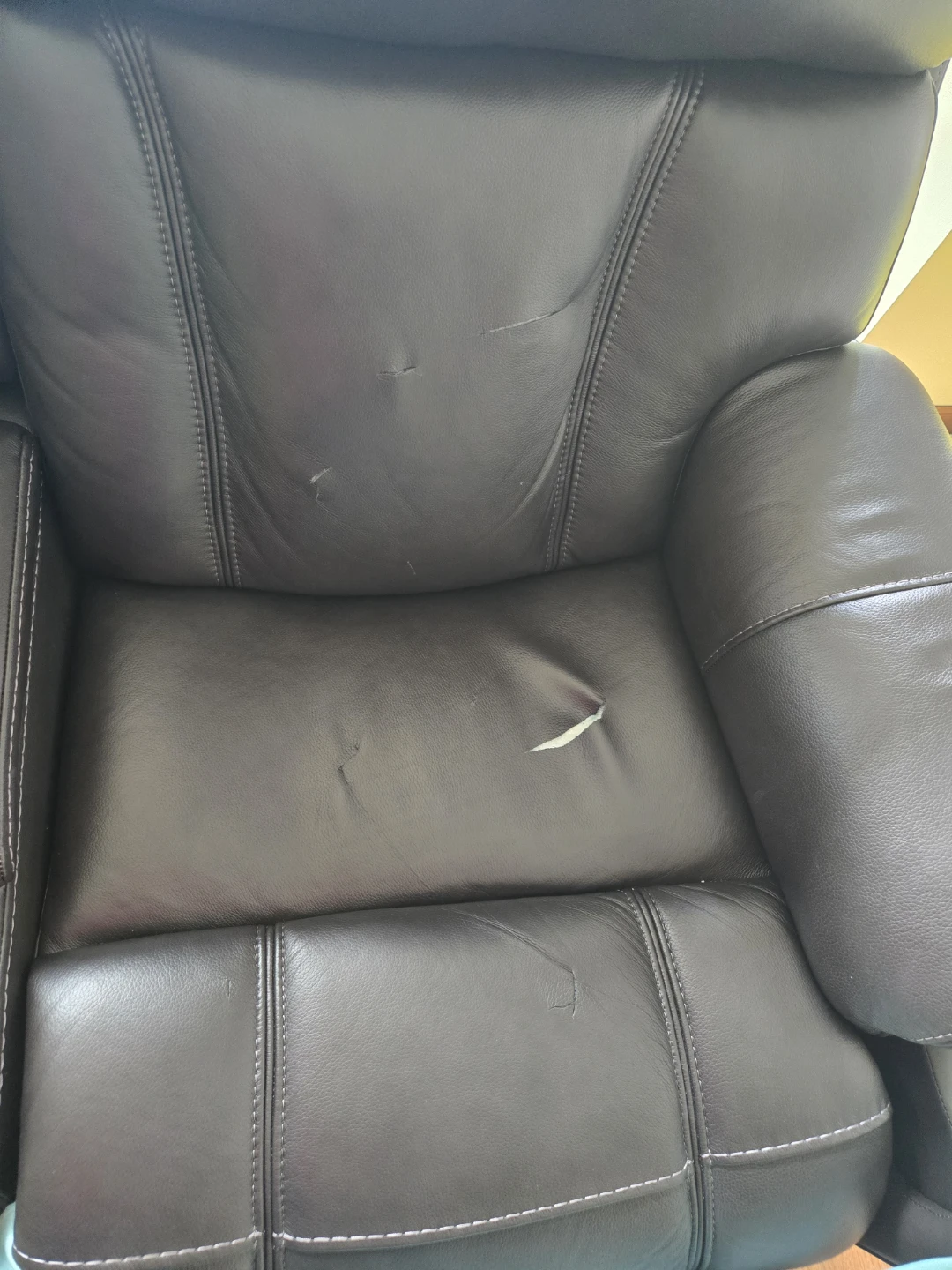 Black faux leather Loveseat.  Some tears, no powercord. - photo 4