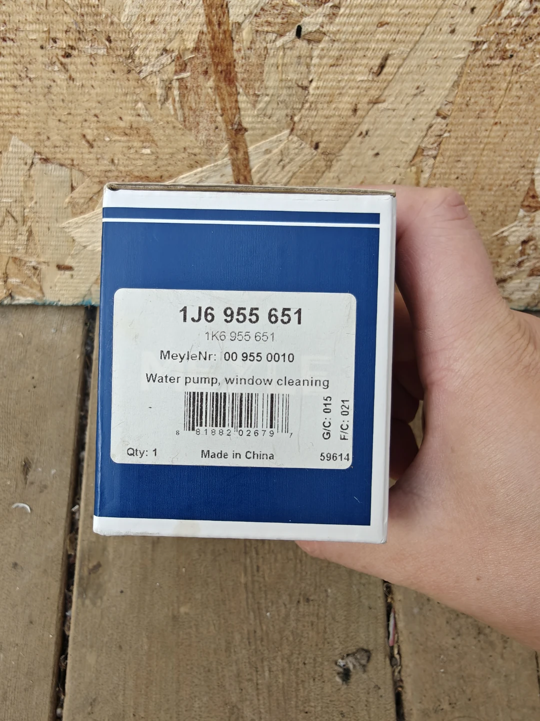 Meyle VW Water Pump for Window Cleaning - photo 2