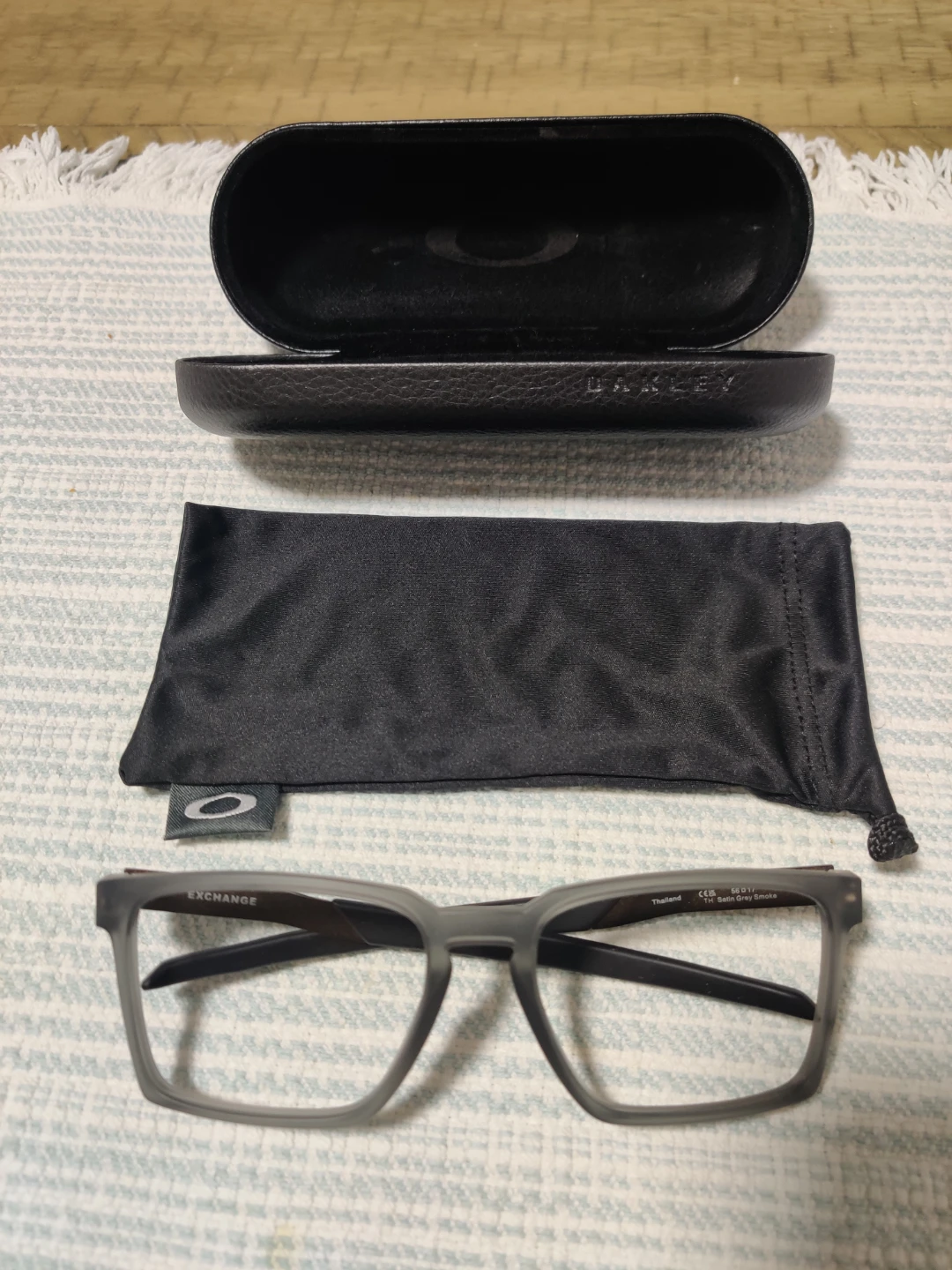 Oakley Exchange Eyeglasses with Case - photo 3