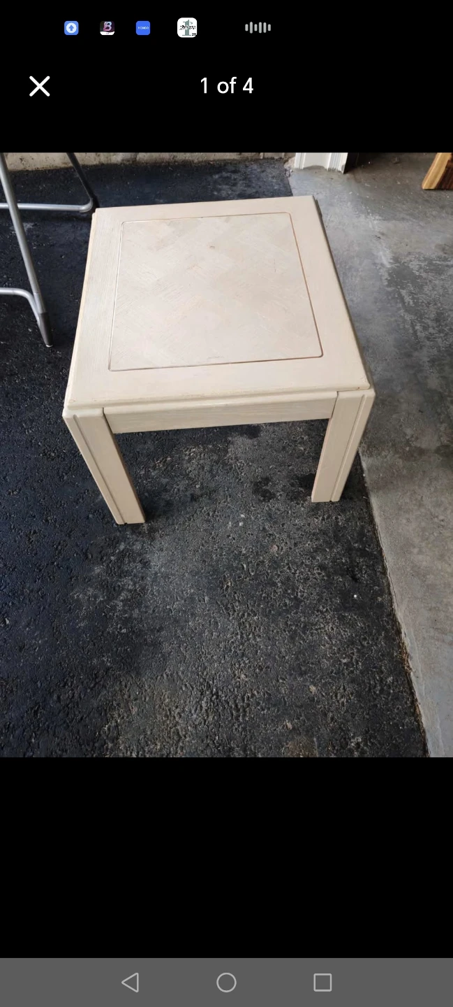 End table - photo 4