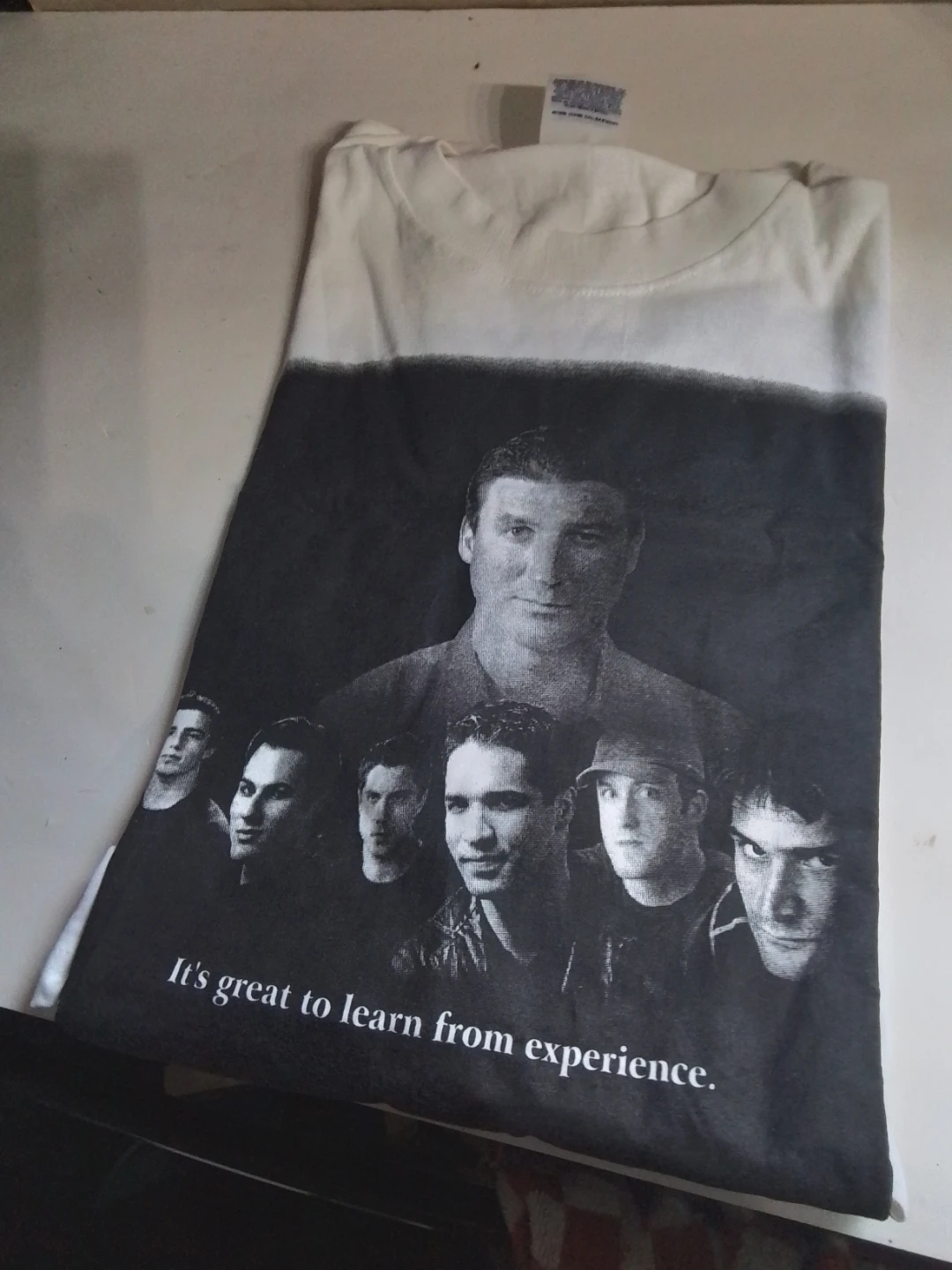 The Generation Tour Dates T-Shirt Mellon Arena 2003-2004 Season - photo 2