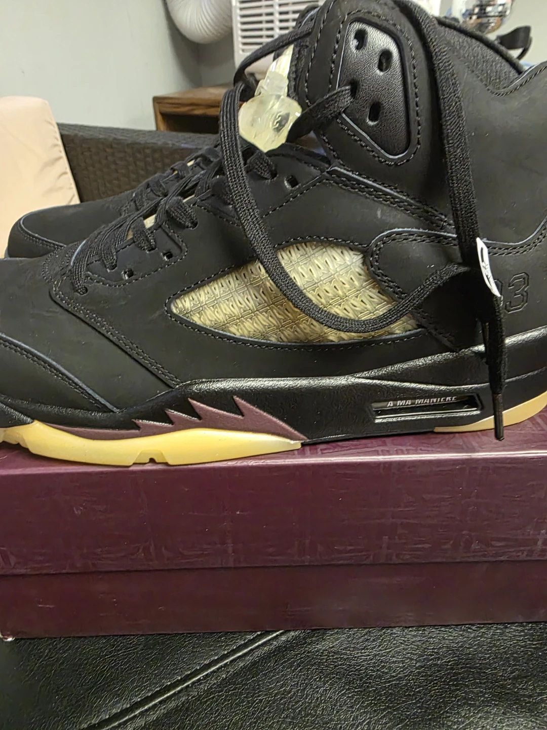 Air Jordan 5 x A Ma Maniére Sneakers - photo 3