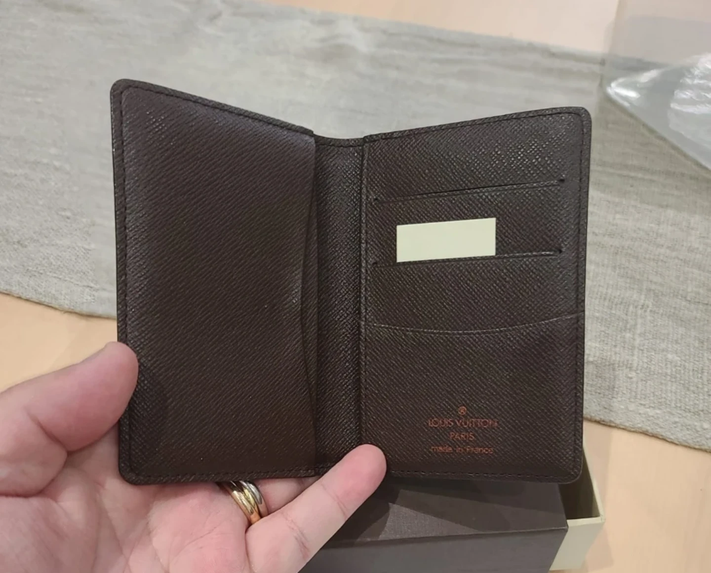 Louis Vuitton Damier Ebene Card Holder - photo 4