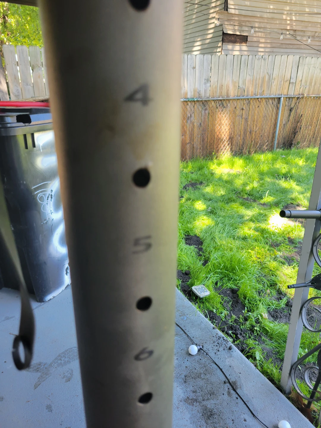 GOLD'S GYM  SQUAT RACK 1"HOLE PLATES 100LBs. M - photo 5