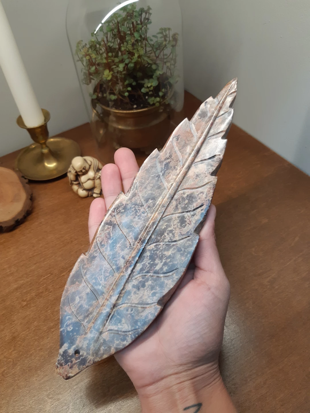 hand-carved soapstone leaf incense holder - photo 4