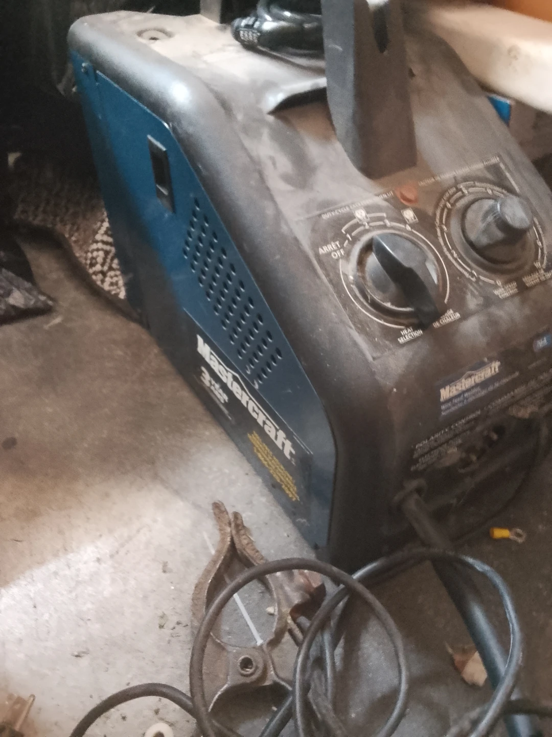 Mastercraft Wire Feed Welder - photo 3