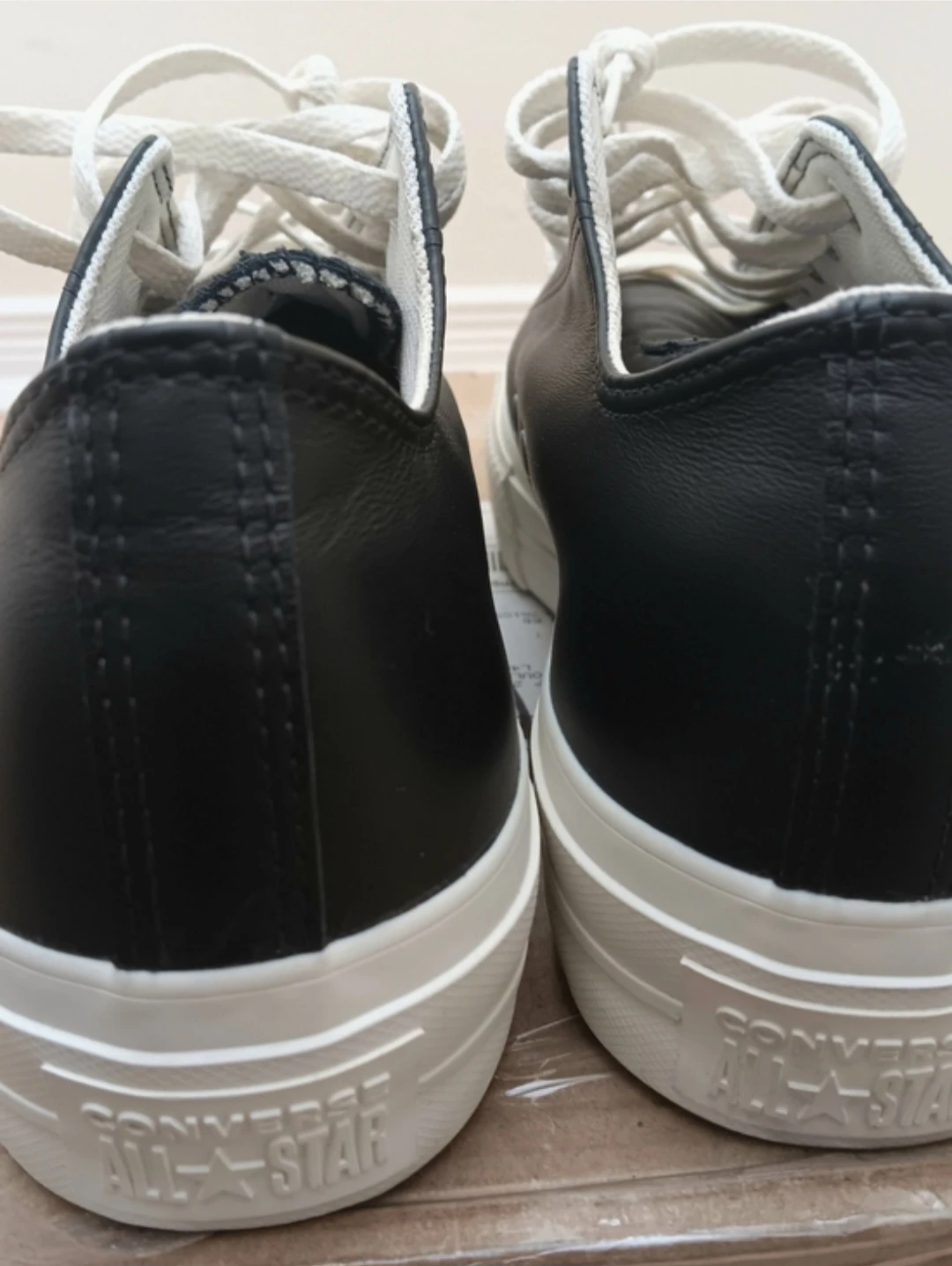 New 9.5 Men's Converse Chuck Taylor All Star Leather Low Top Pla - photo 3
