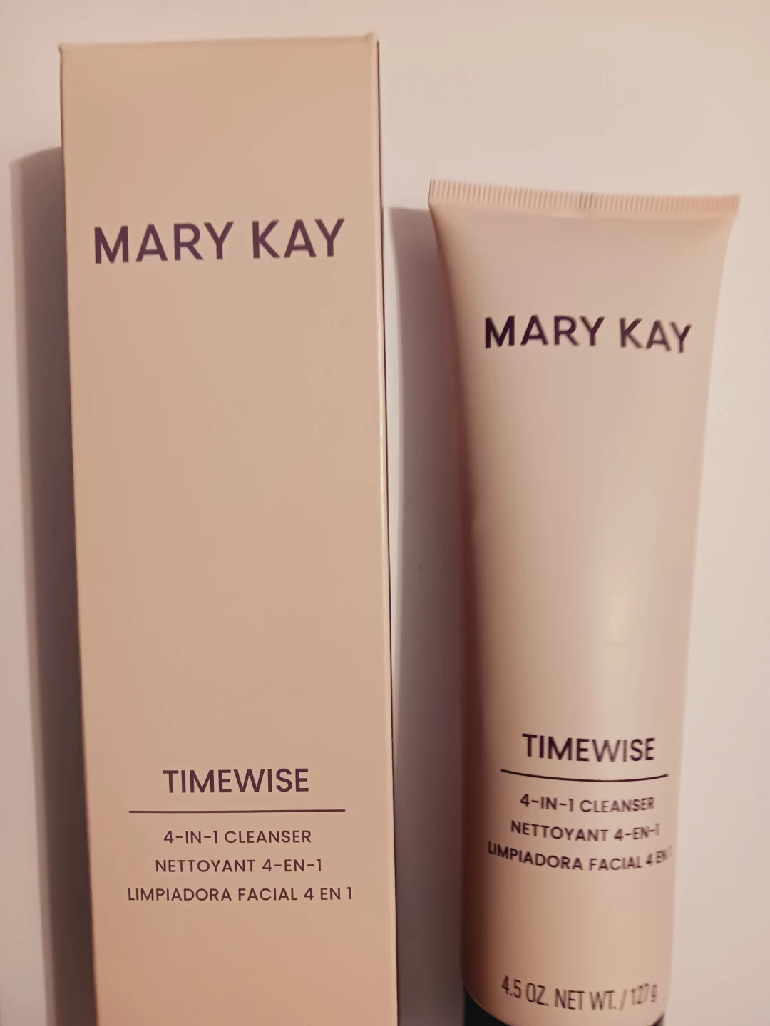New !! Mary Kay Timewise 4-in-1 Cleanser - photo 3