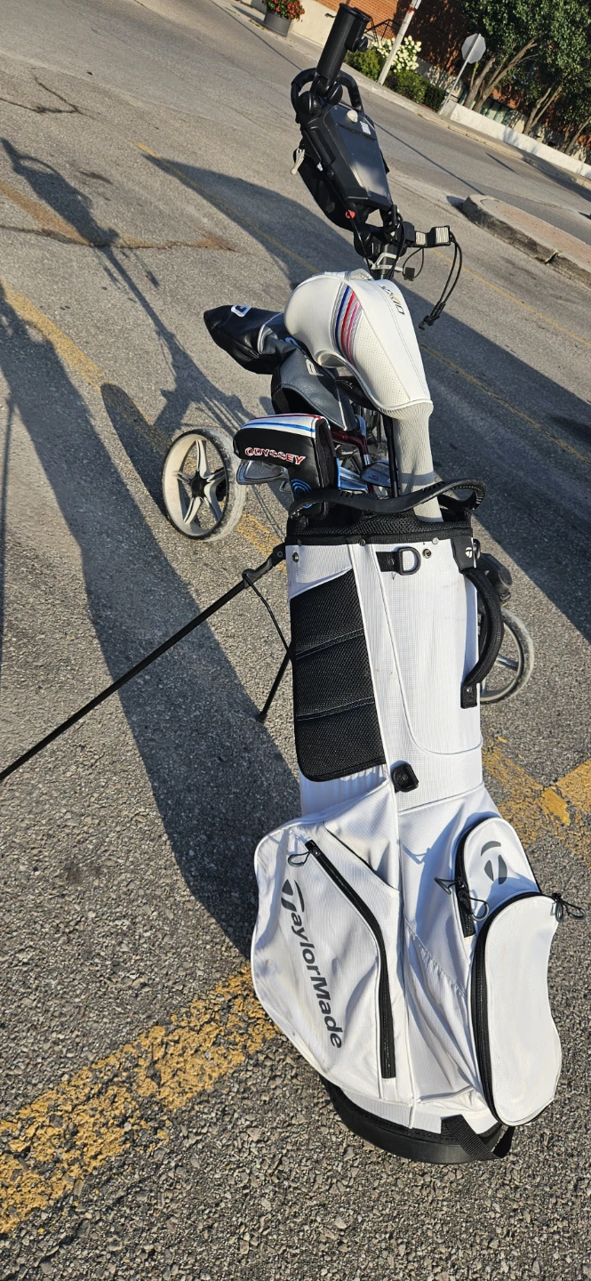 golf caddy bag_tailormade white