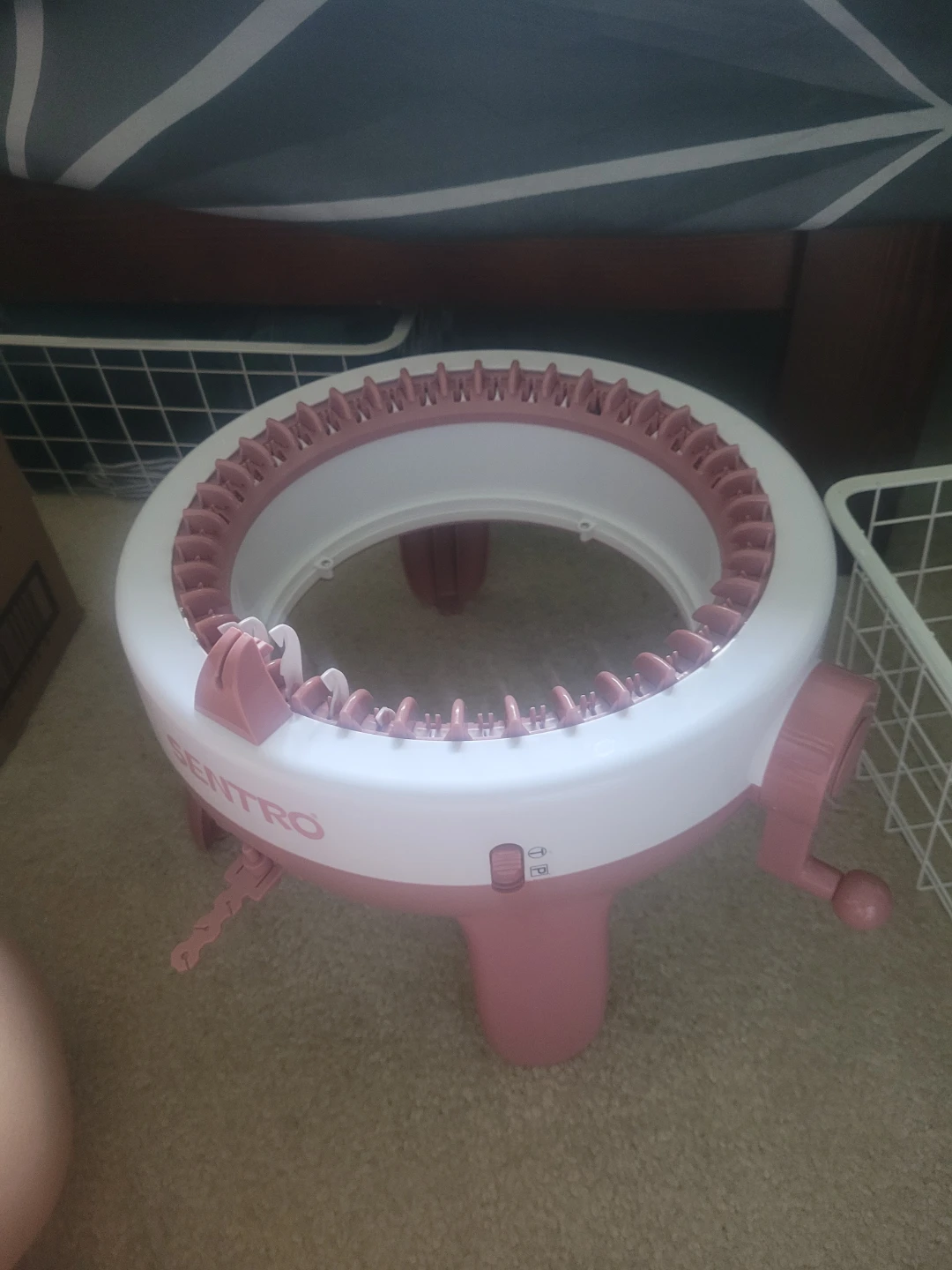 Sentro Knitting Machine Magic Loop Loom - photo 3