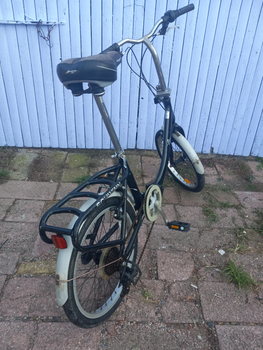 Schwinn Loop Folding Bike - photo 4