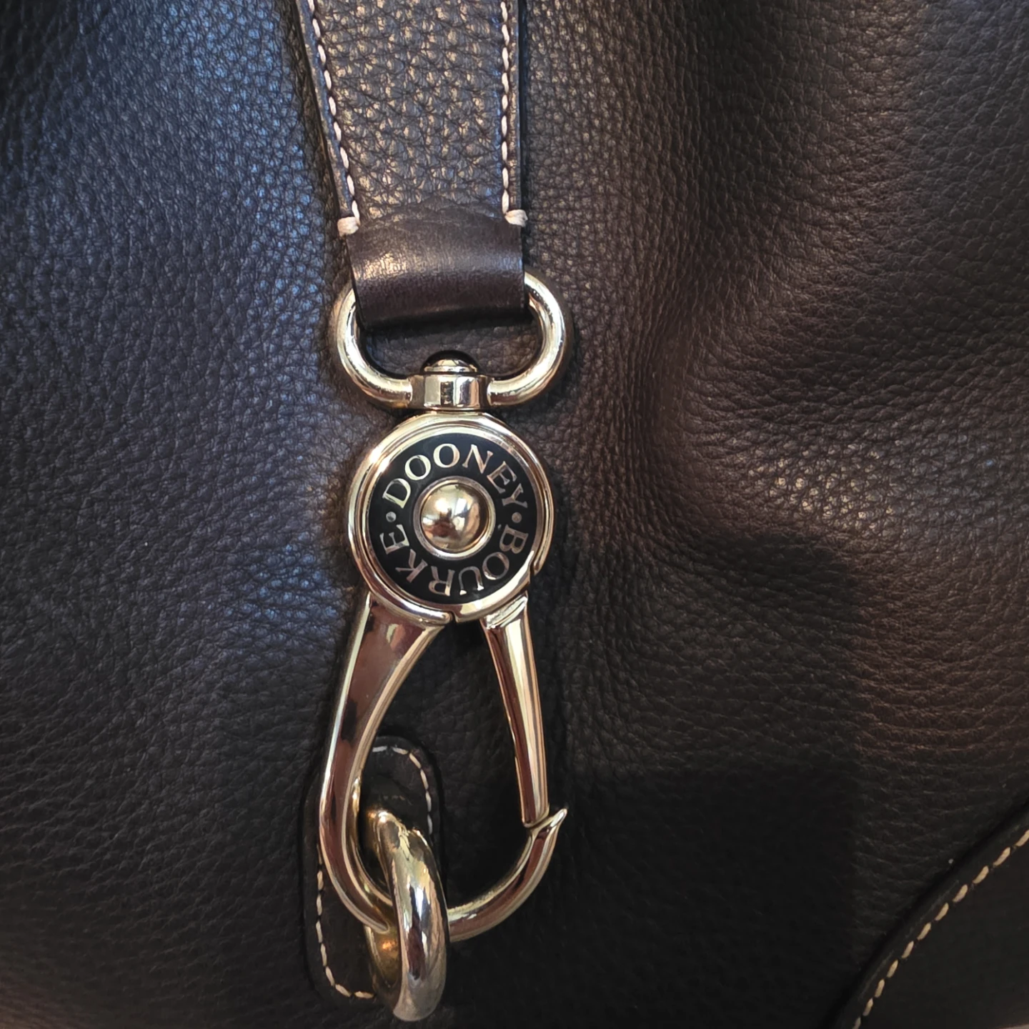 Dooney & Bourke Dark Brown Leather Shoulder Bag - photo 4