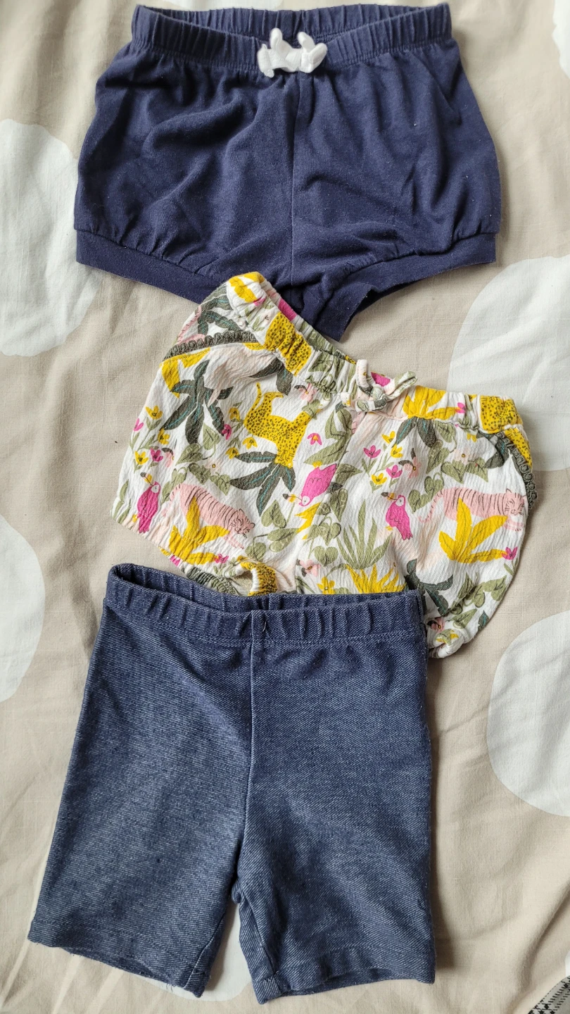 12 Months Baby Girl Clothes Lot - Dresses, Tops & Shorts - photo 5