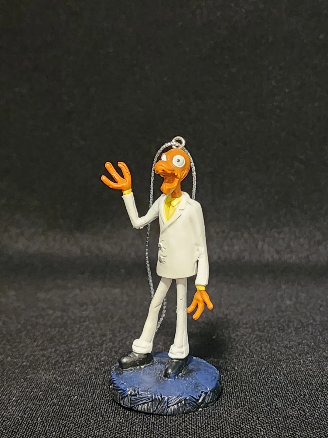 Tim Burton's-NBC-LIZARD HOUSE-$95.00CAD - photo 2