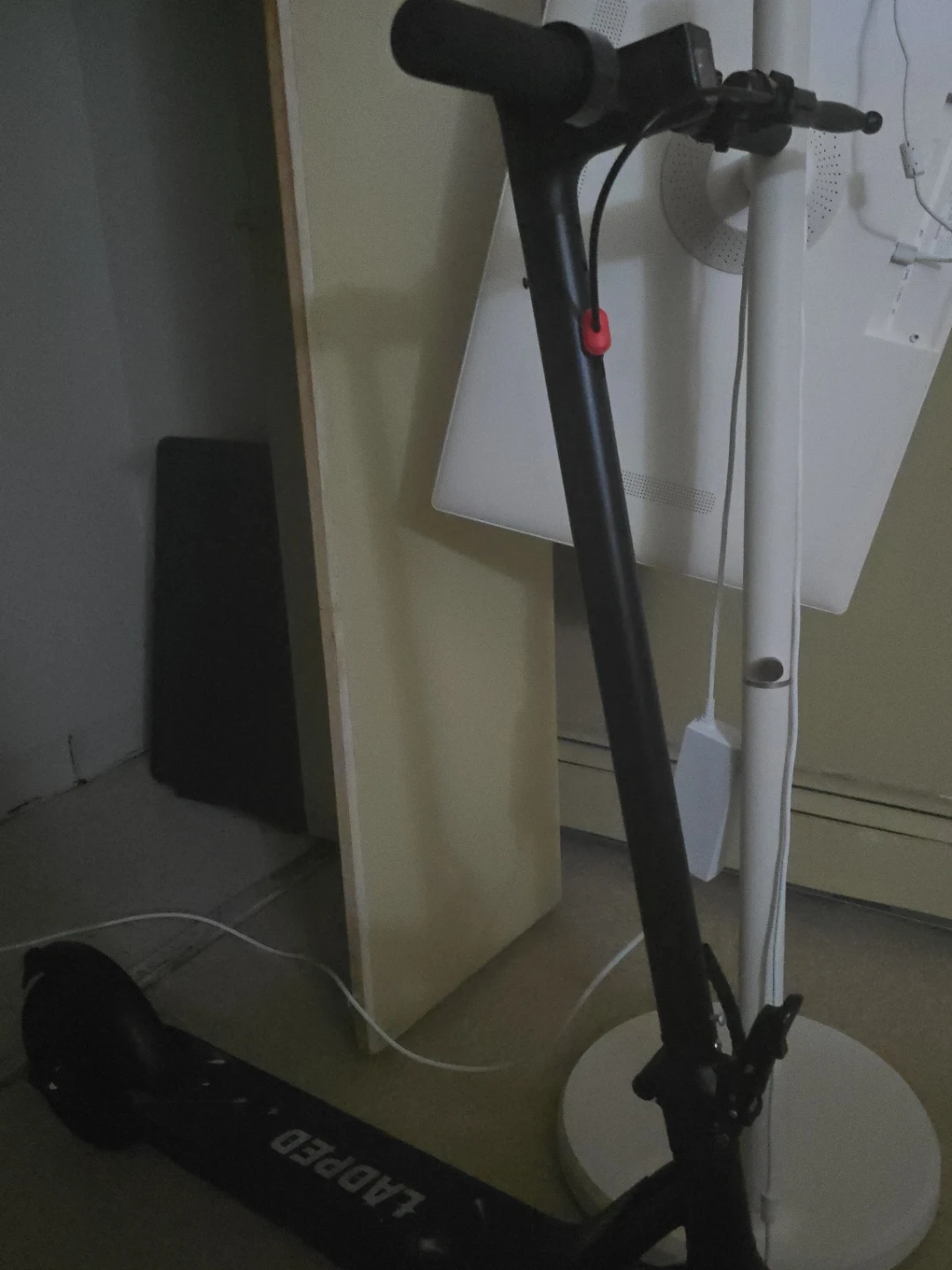 LADEPED Electric Scooter 20 mph without battery - photo 2