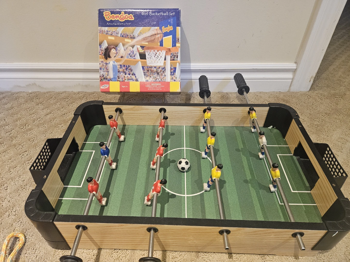 Table Football & other toys - photo 2