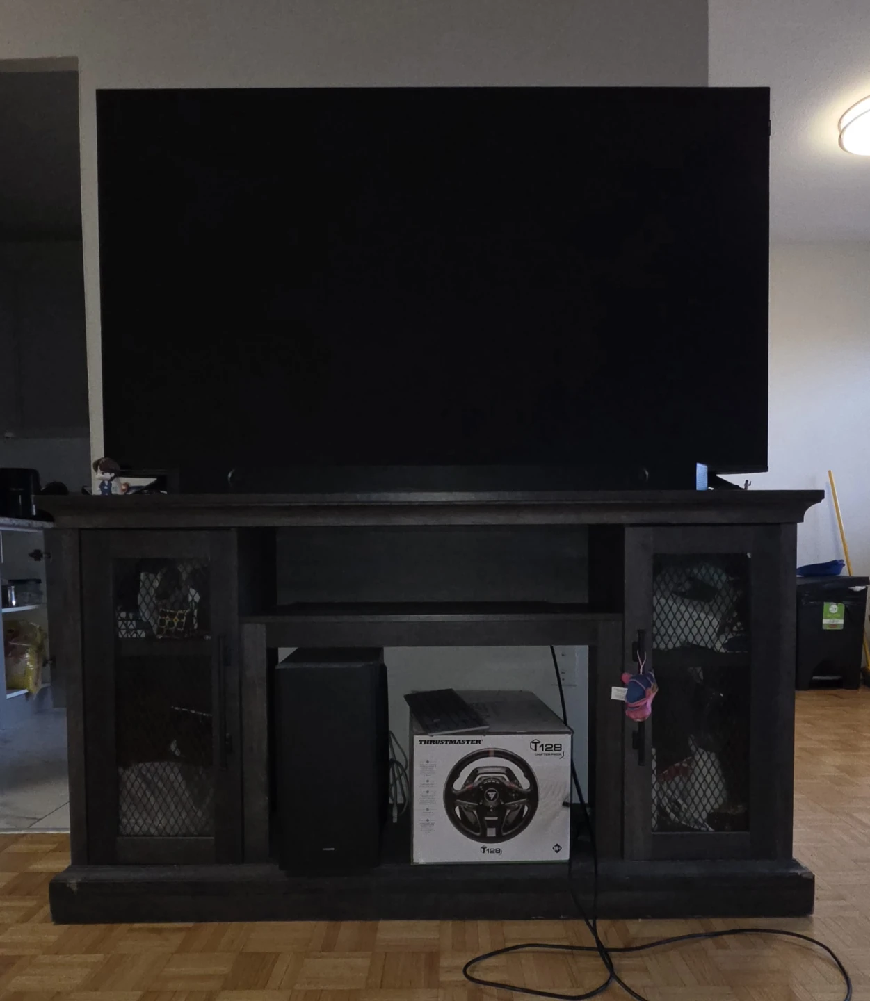 65" TV Stand / Entertainment Center