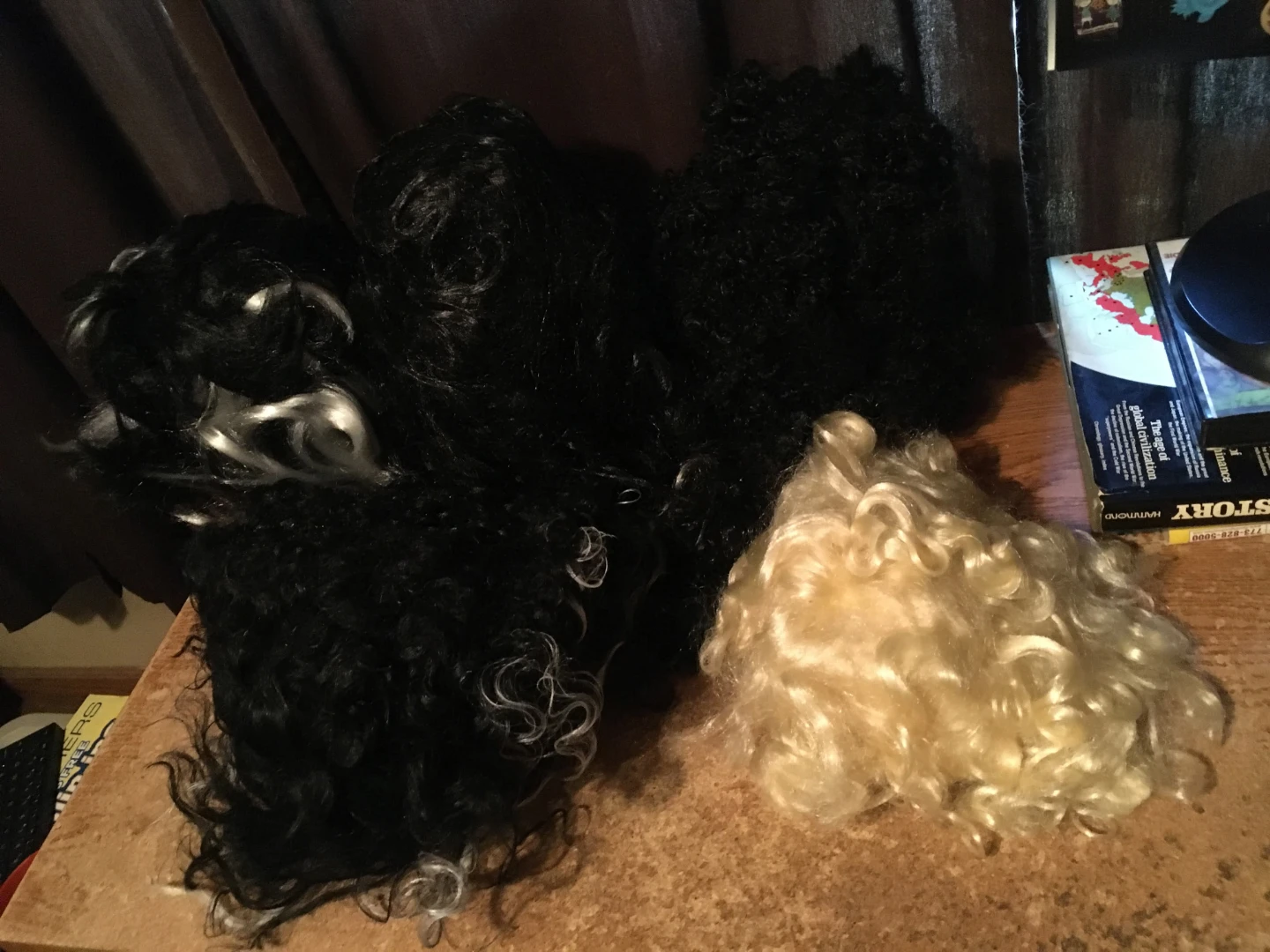LOT OF 5 WOMEN'S WIGS BLOND BLACK CURLY BLACK & WHITE BRIDE OF F