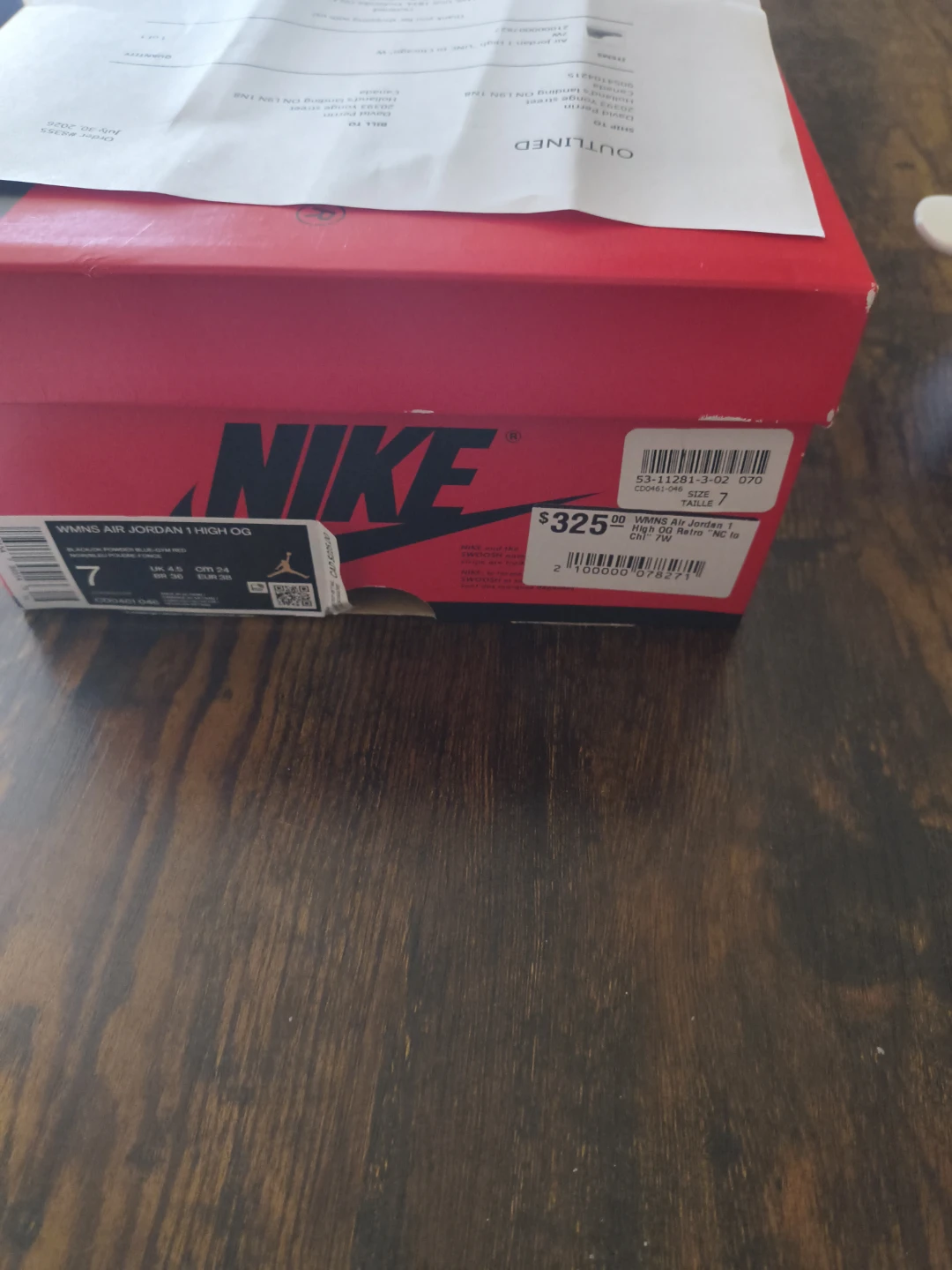 Nike Air Jordan "unc to Chicago" Womens size 7 - photo 4