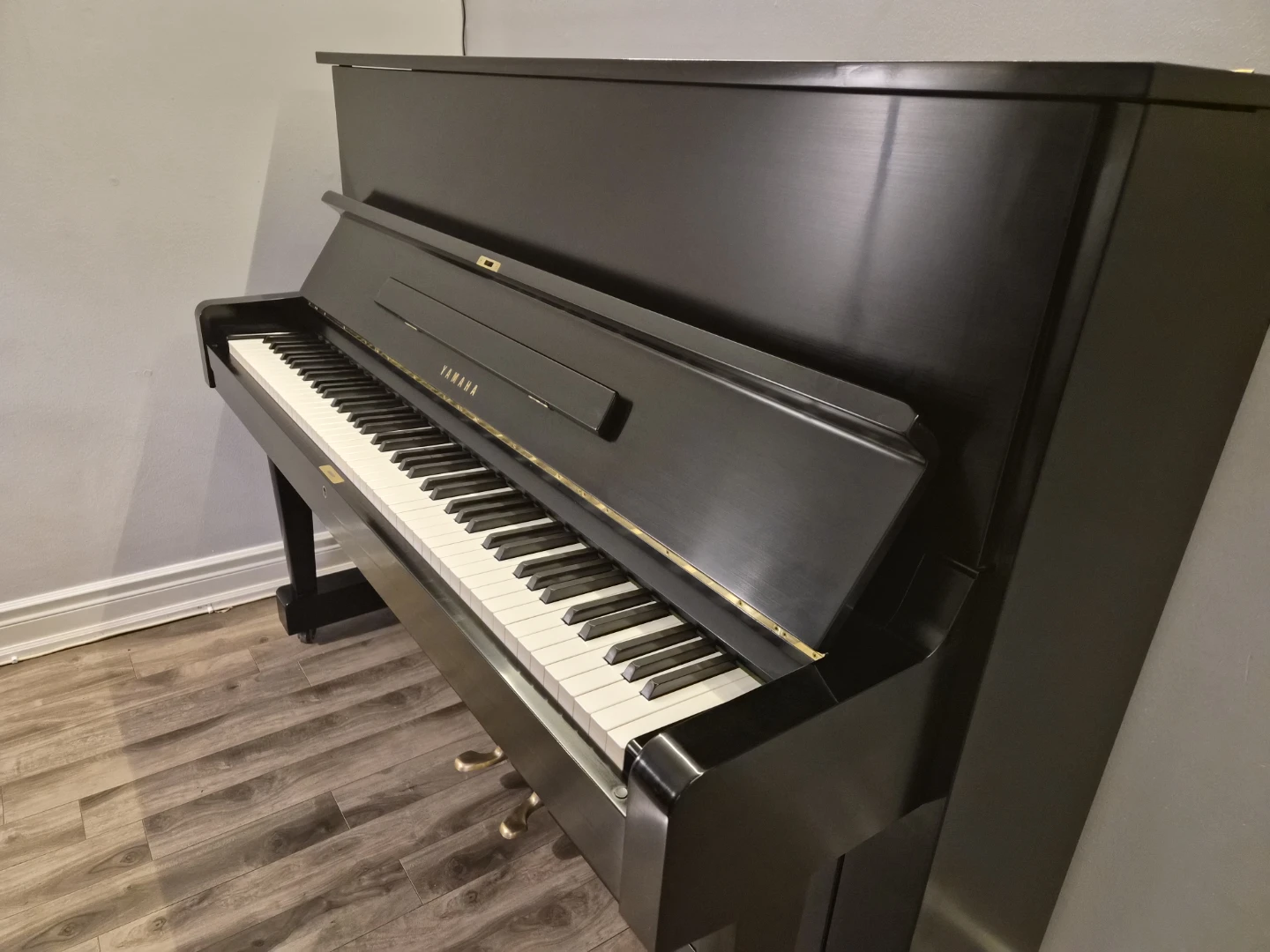 YAMAHA U1 UPRIGHT PIANO - photo 3