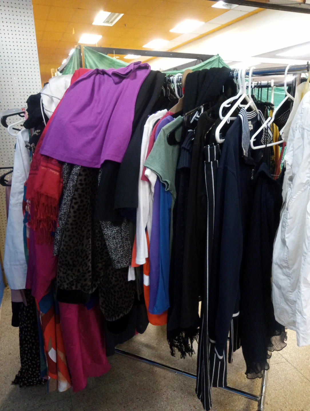Assorted Women's Clothing  Sale Sunday @ Hagglers Fleamarket - photo 4