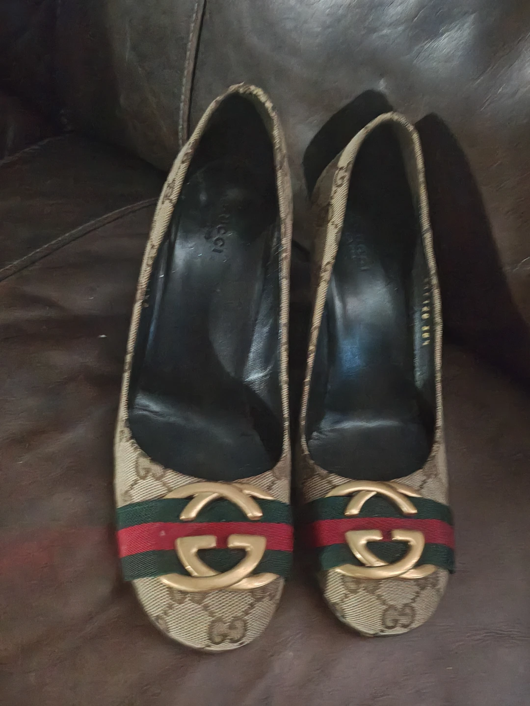 Gucci Canvas Monogram Pumps - photo 5