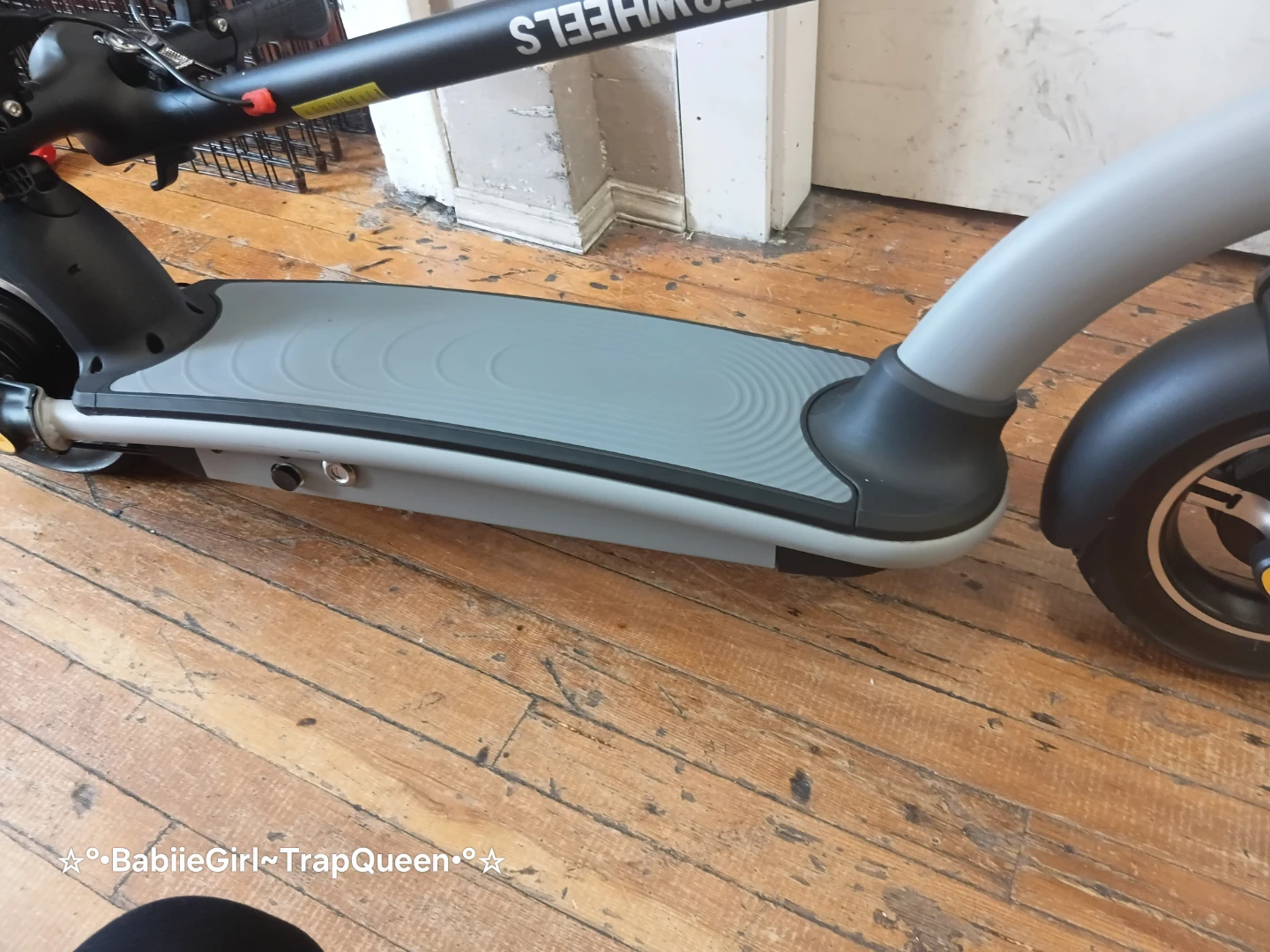 TTF2WHEELS Electric Scooter - photo 2