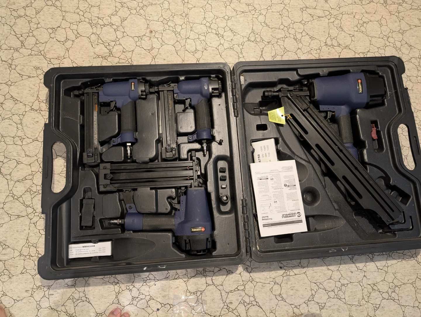 Campbell Hausfeld 3-piece pneumatic nailer combo kit