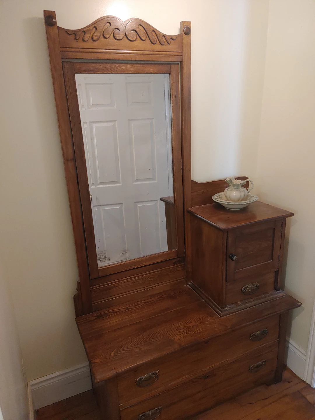 Hat box dresser - photo 2