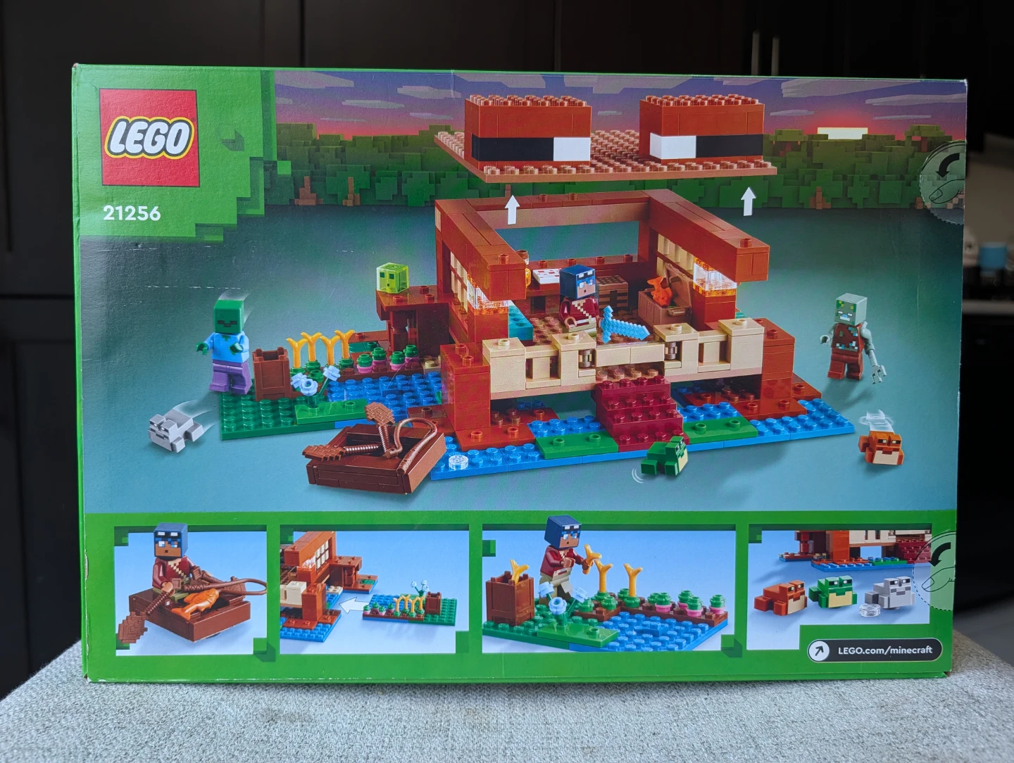 UNOPENED - LEGO Minecraft The Frog House Building Toy (21256) - photo 2