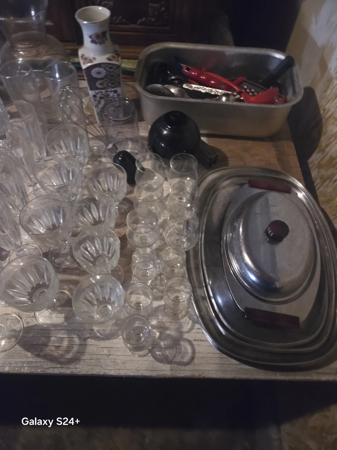 Assorted Kitchen and Dining Ware Set - photo 4