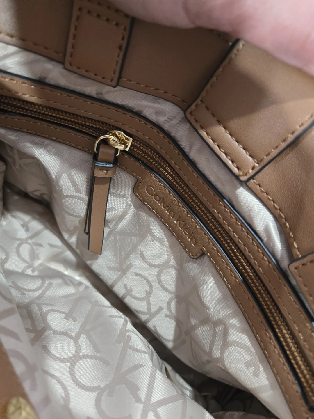 Calvin Klein Monogrammed Tote Bag with Pouch - photo 3