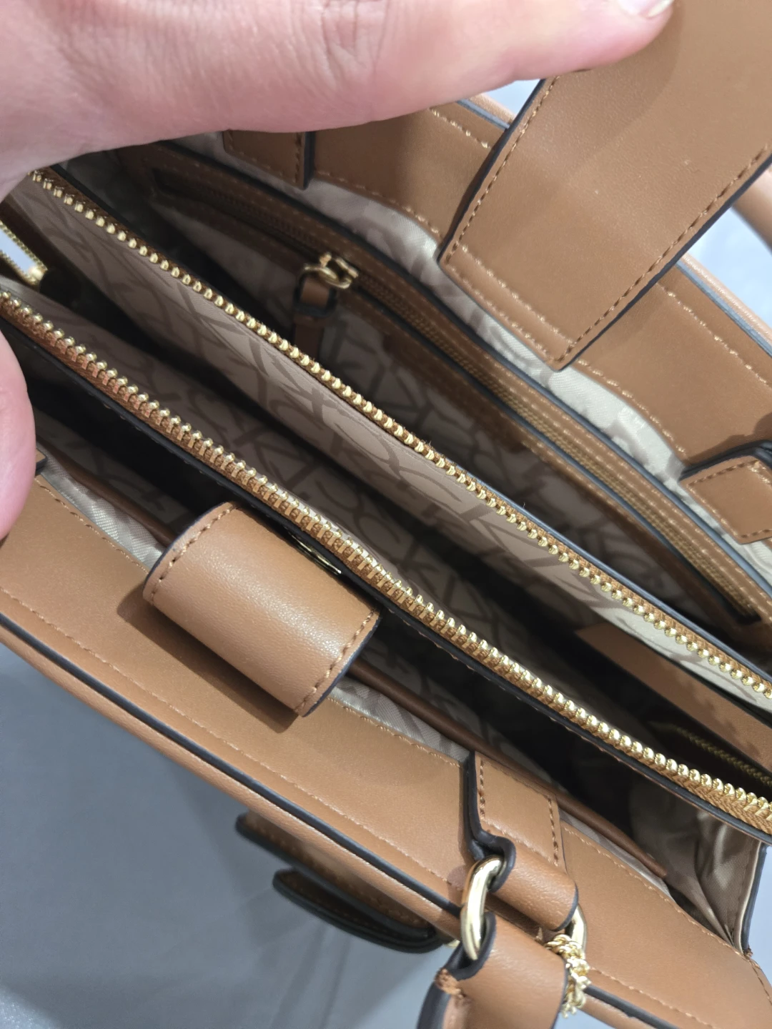 Calvin Klein Monogrammed Tote Bag with Pouch - photo 4