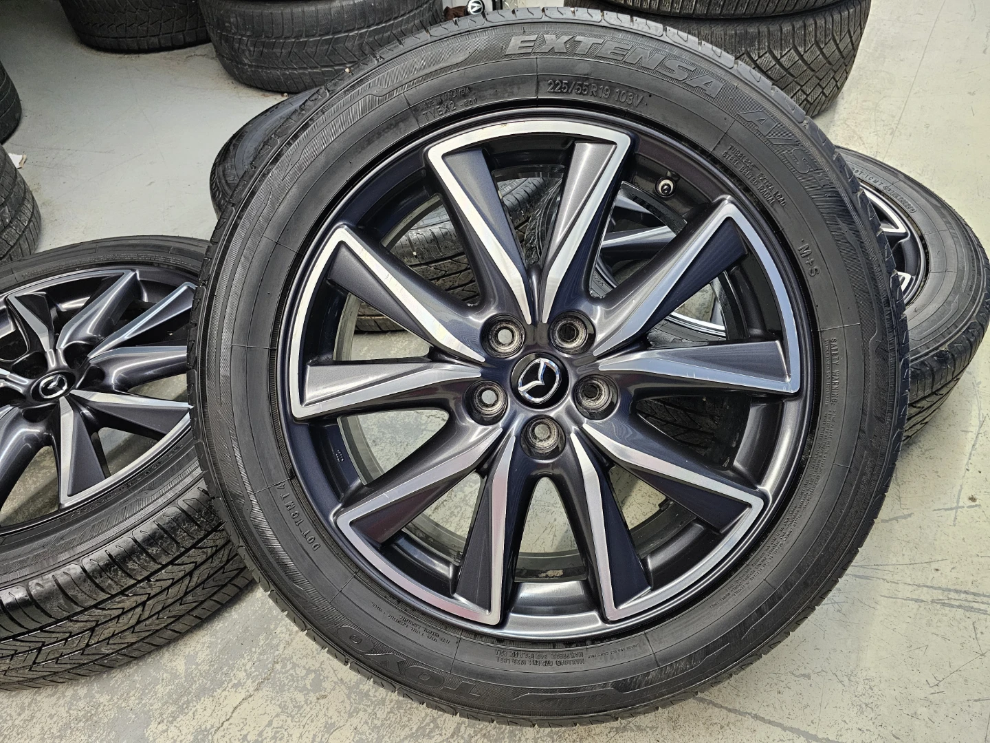 MAZDA CX-5 O.E.M RIMS AND ALL SEASON TIRES 225/55 R19 - photo 4