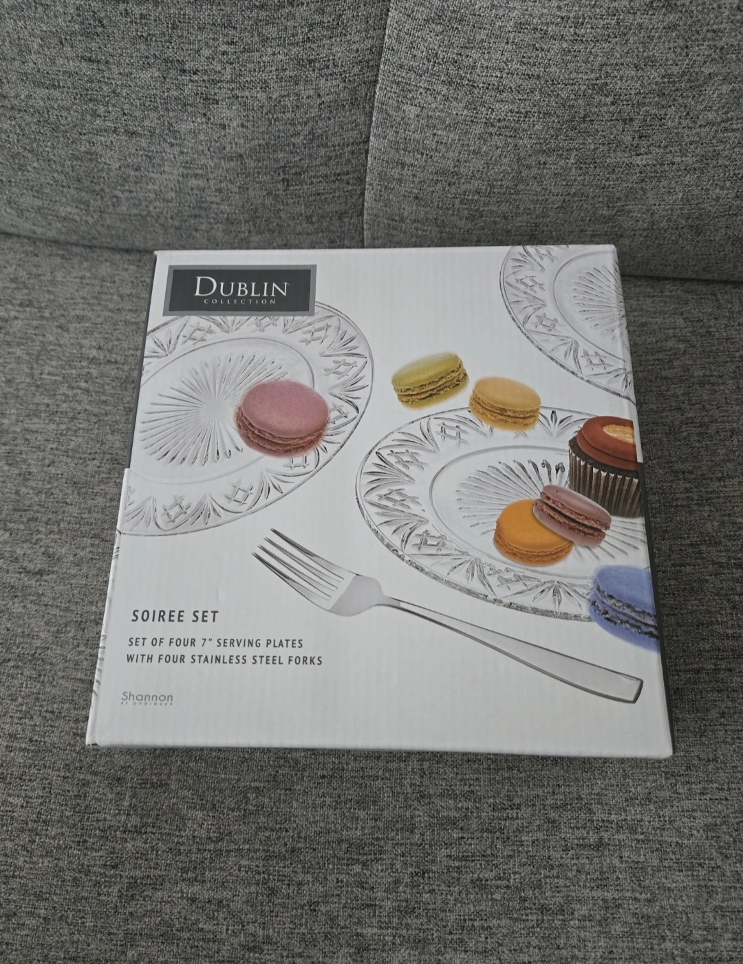 Godinger Dublin Dessert Plates and Forks - set of 4