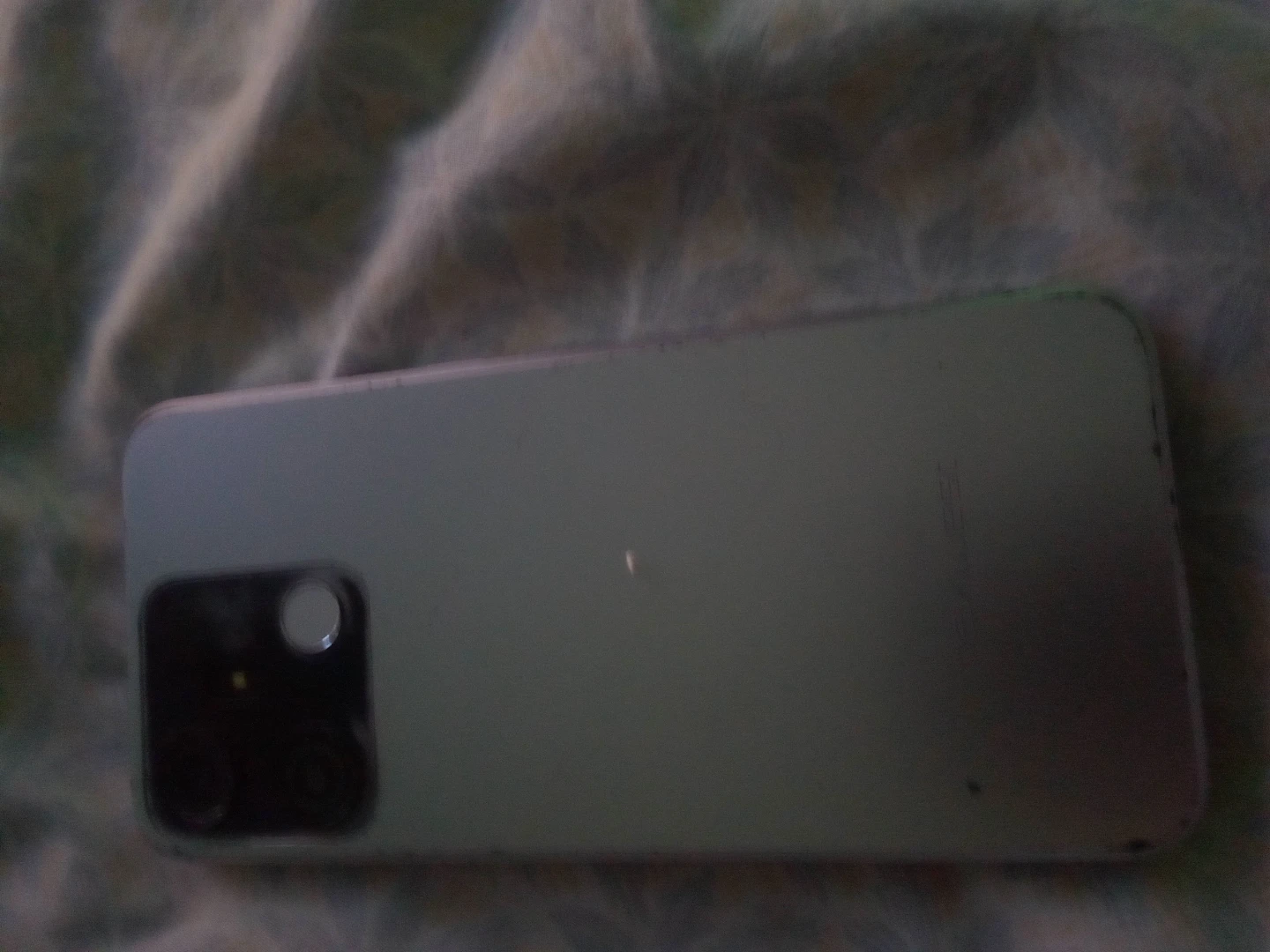 Used Smartphone - photo 2