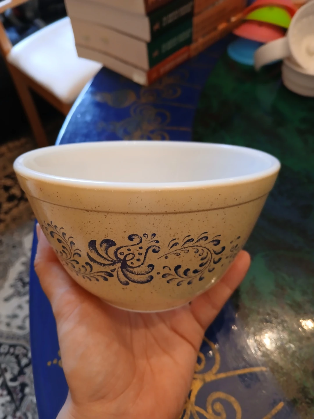 Vintage Pyrex mixing bowl